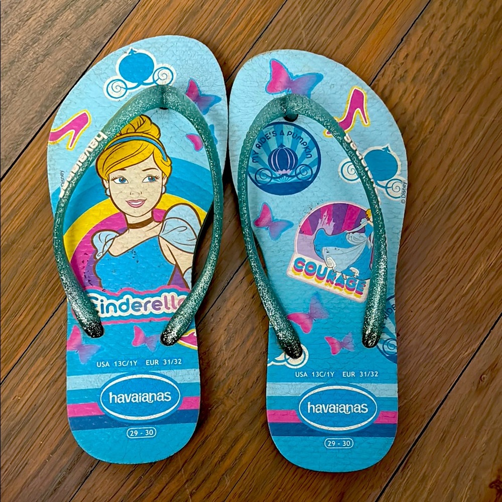 Havaianas Kids Cinderella Flip Flops - sz 13/1
